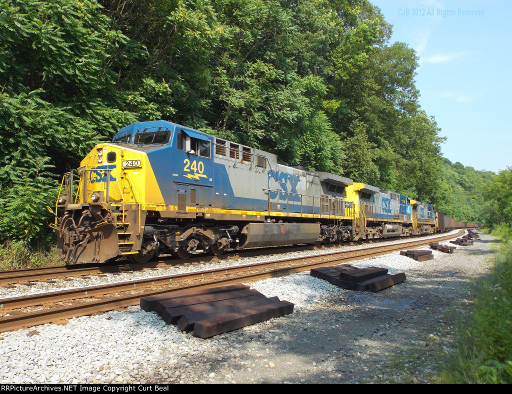 CSX 240, 5, and 42 (2)